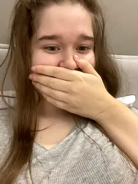 HornyGirlH online show from 12-04-25, 01:48