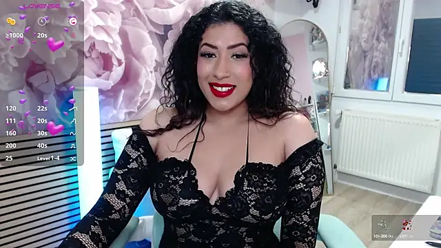 elettra love online show from 10-18-25, 11:44