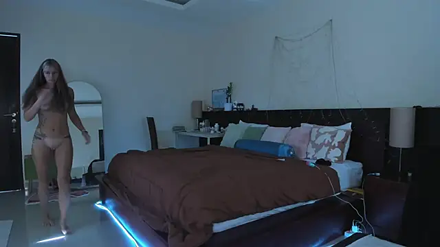 holy khloe online show from 03-21-25, 01:02