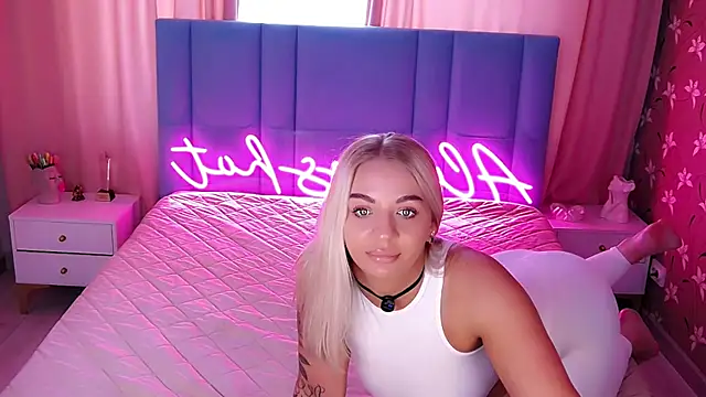 AllwaysHotJ online show from 04-09-26, 02:11