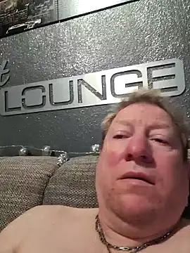 tomtom111111 online show from 01-07-25, 08:45