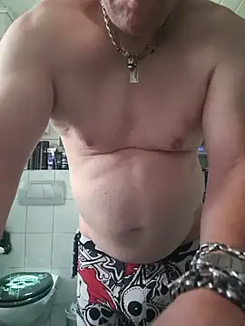 tomtom111111 online show from 09-20-25, 10:05