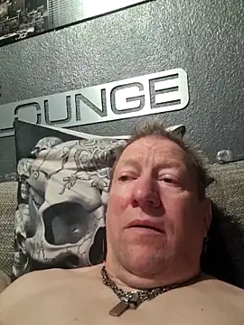 tomtom111111 online show from 10-30-25, 09:15