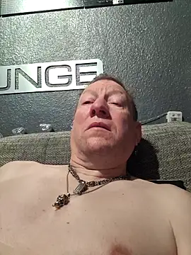 tomtom111111 online show from 02-22-26, 09:57