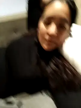 Gatubela212 online show from 10-31-25, 11:17