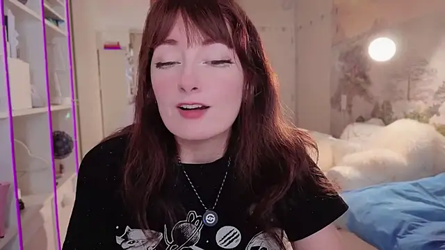 Cissy Glitter online show from 06-13-26, 07:34