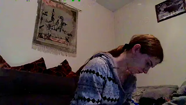 Snapshot of Geile-Luna chatting on 03-12-26, 07:53 Geile-Luna online show from 03-12-26, 07:53