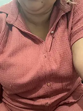 Snapshot of Preet_Kaur_69 chatting on 05-05-26, 05:32 Preet Kaur 69 online show from 05-05-26, 05:32