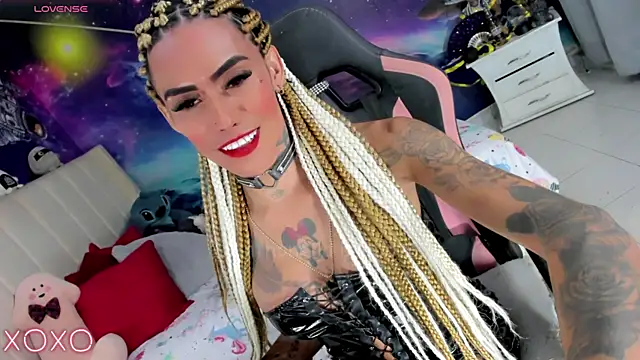 Nella Dolls online show from 07-25-26, 10:07