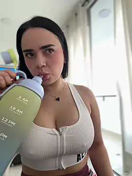 GeorginaJones online show from 02-02-25, 10:39