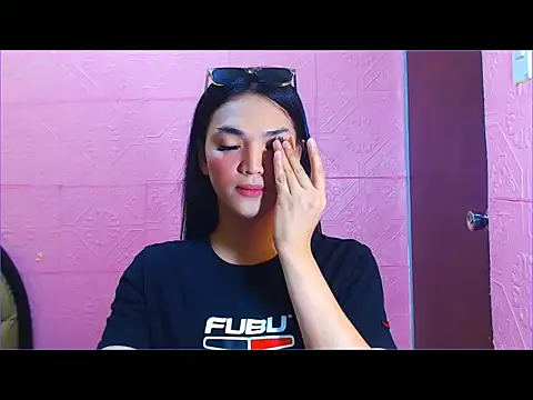 WONDERWOMAN2023 online show from 11-12-25, 12:44