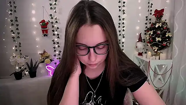 SweetPrincess  online show from 12-04-25, 07:39