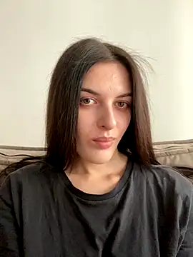 little belucci online show from 11-14-25, 01:32