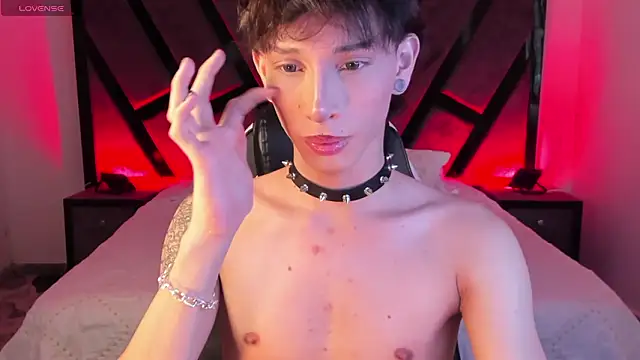 AndyWiilliams online show from 02-12-26, 10:16