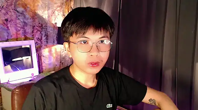 Sexy Handsome Drex online show from 02-16-25, 08:32