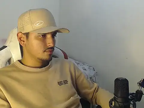 kylian 07 online show from 08-05-26, 02:47