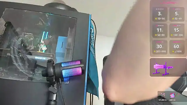 Snapshot of Redjina_Angel chatting on 10-02-25, 01:07 Redjina Angel online show from 10-02-25, 01:07