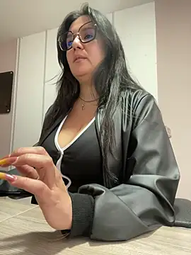 SWEETLILY18 online show from 01-03-25, 11:57