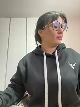 SWEETLILY18 online show from 01-31-25, 02:17