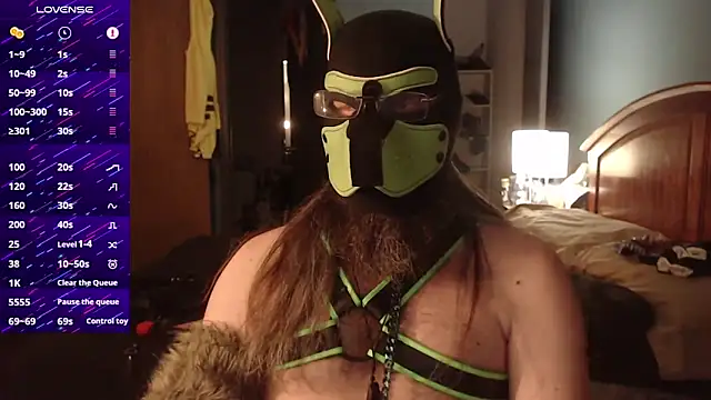 kinkywolf429 online show from 10-31-25, 06:03