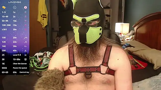 Snapshot of kinkywolf429 chatting on 05-15-26, 09:22 kinkywolf429 online show from 05-15-26, 09:22