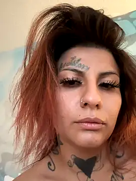 prettypurplep online show from 11-04-25, 02:49