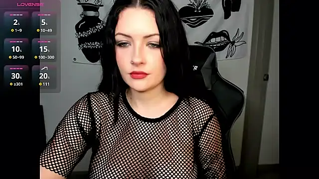 Snapshot of MelroseStrip chatting on 02-27-25, 10:31 MelroseStrip online show from 02-27-25, 10:31