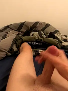 youngcock9inche online show from 11-07-25, 05:24