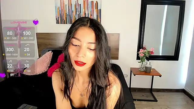 Snapshot of Ginebraa_Saenz chatting on 03-06-25, 02:18 Ginebraa Saenz online show from 03-06-25, 02:18