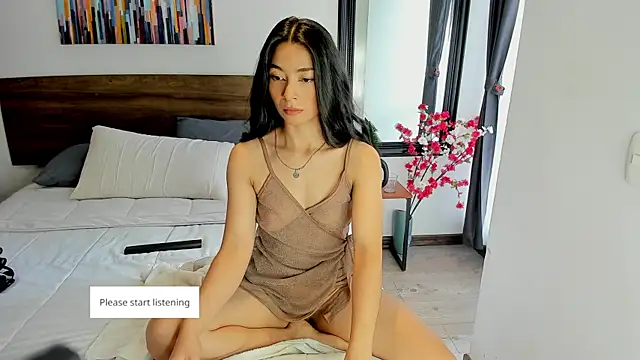 Snapshot of Ginebraa_Saenz chatting on 10-03-25, 02:14 Ginebraa Saenz online show from 10-03-25, 02:14