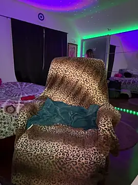 sage love online show from 11-08-25, 02:34