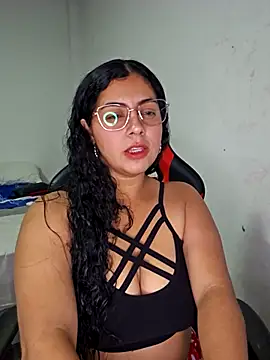 Mary pinkish online show from 01-12-26, 02:50