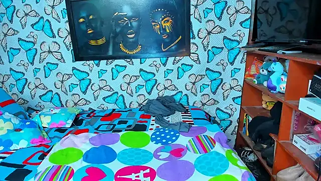 Snapshot of luciana_osorno chatting on 02-24-26, 02:09 luciana osorno online show from 02-24-26, 02:09