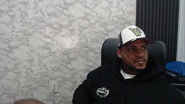 Sandro xxx online show from 10-13-25, 12:27