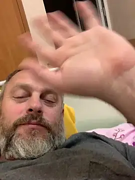 GHsveter online show from 05-14-26, 05:20