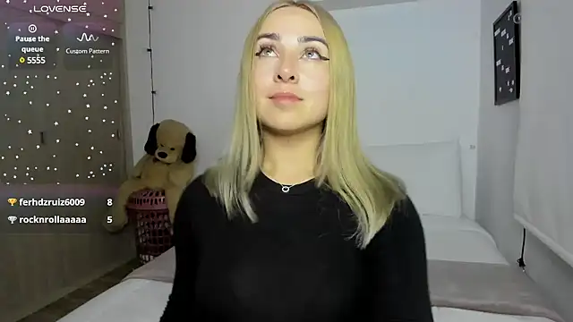 sophi mooreno online show from 12-11-24, 03:35