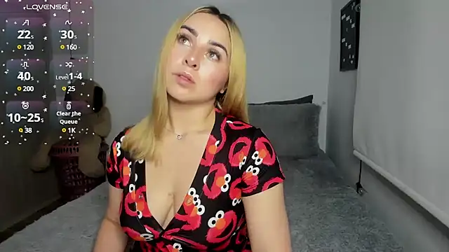 sophi mooreno online show from 02-25-25, 04:03