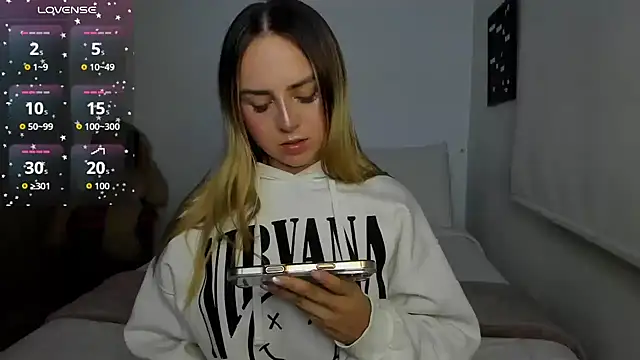 sophi mooreno online show from 02-11-26, 01:21