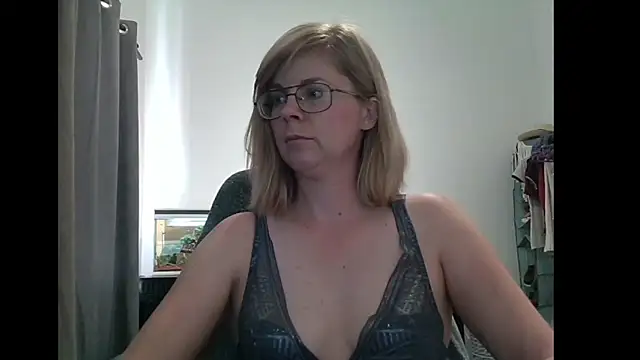 SavannaGirly online show from 03-01-25, 11:06