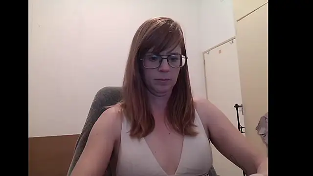 Snapshot of SavannaGirly chatting on 06-01-26, 05:25 SavannaGirly online show from 06-01-26, 05:25