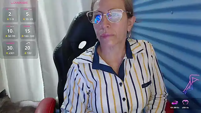 Snapshot of Chayla_Ruiz chatting on 04-21-26, 05:39 Chayla Ruiz online show from 04-21-26, 05:39