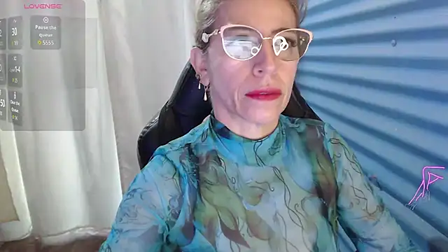 Snapshot of Chayla_Ruiz chatting on 04-26-26, 08:06 Chayla Ruiz online show from 04-26-26, 08:06