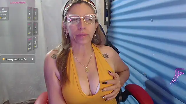 Snapshot of Chayla_Ruiz chatting on 05-15-26, 12:56 Chayla Ruiz online show from 05-15-26, 12:56