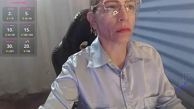 Snapshot of Chayla_Ruiz chatting on 05-25-26, 10:43 Chayla Ruiz online show from 05-25-26, 10:43
