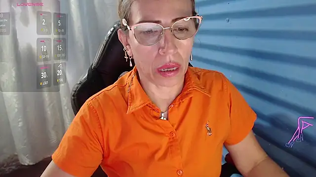 Snapshot of Chayla_Ruiz chatting on 05-28-26, 02:03 Chayla Ruiz online show from 05-28-26, 02:03