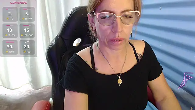 Snapshot of Chayla_Ruiz chatting on 05-31-26, 05:09 Chayla Ruiz online show from 05-31-26, 05:09