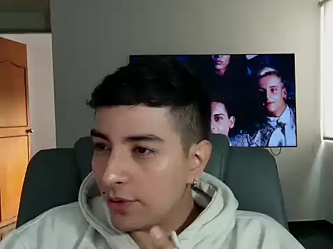 Jhoan saenz online show from 10-04-25, 06:28