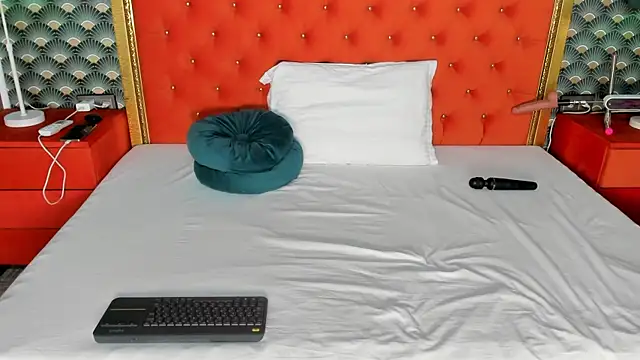 VallerieJones online show from 02-22-25, 07:56