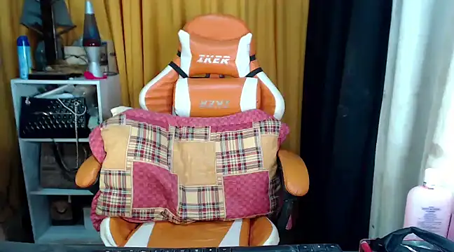 Snapshot of Deliciouscumsxz chatting on 03-04-25, 03:22 Deliciouscumsxz online show from 03-04-25, 03:22