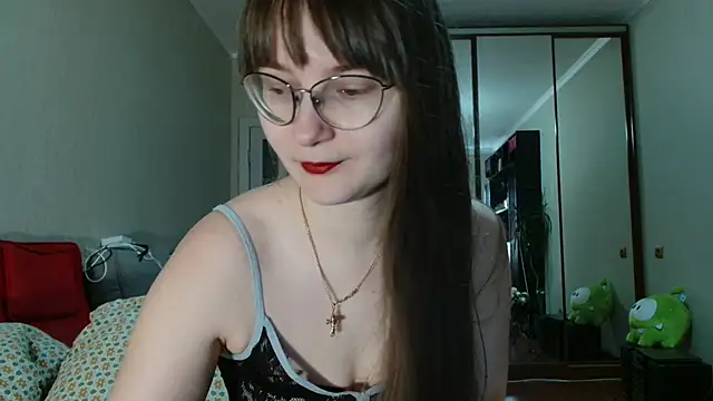 KiraGoldens online show from 04-07-26, 06:14